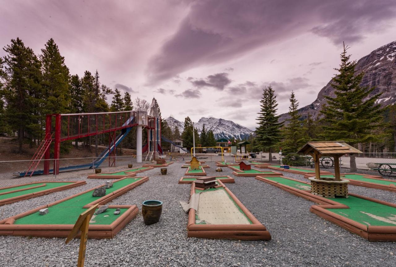 David Thompson Resort Cline River Buitenkant foto